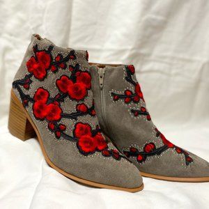 Jeffrey Campbell Floral Grey Booties SIZE 6